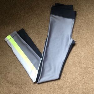 Under armour heat gear leggings